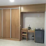 Des Sablons Apartment *