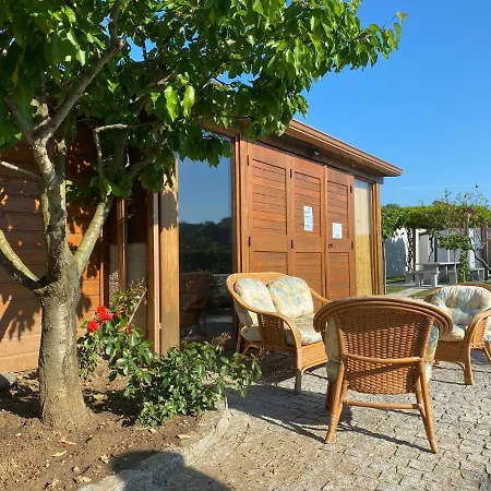 德萨布隆别墅公寓