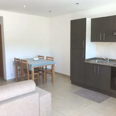 Des Sablons Apartment *