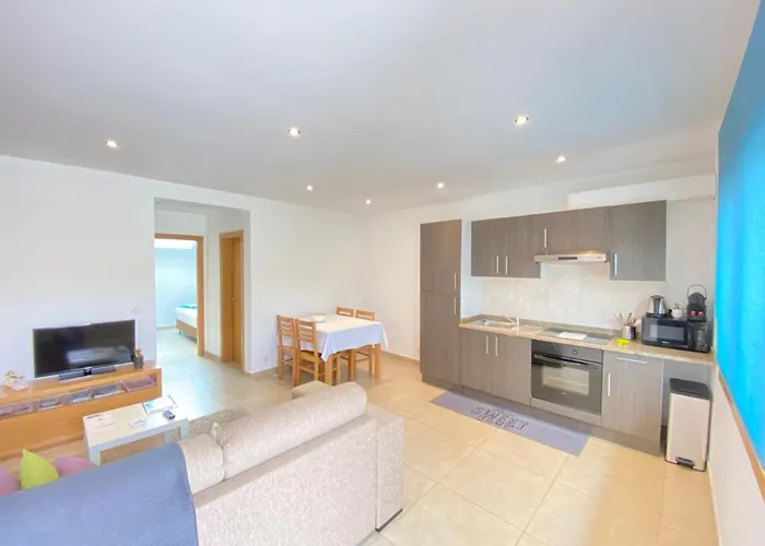 Des Sablons Apartment *