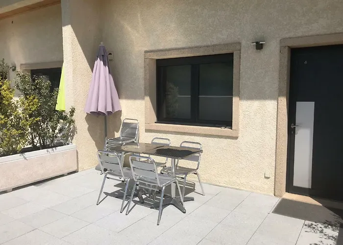 Des Sablons Apartment